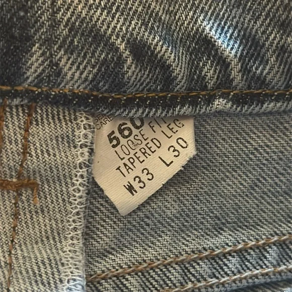 Levi’s 25 vintage 560’s RARE orange tab altered, great silhouette, great cond